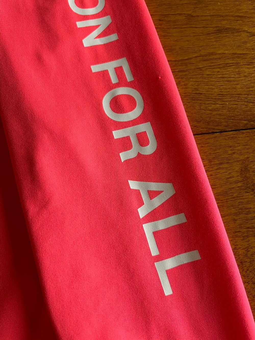 The North Face bright pink long-sleeve swim shirt L - Picture 4 of 12